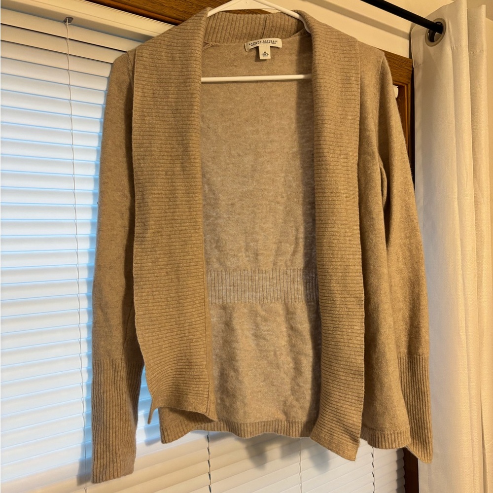 Banana Republic Light Tan Knitwear